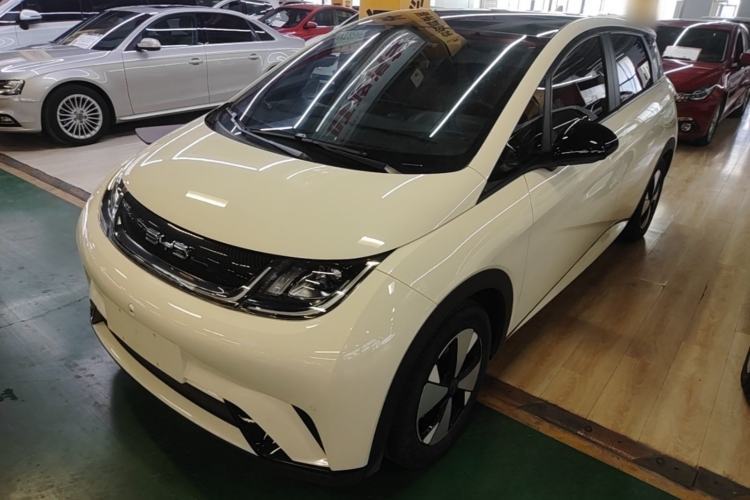 Used BYD Dolphin 2023 420 km Fashion Edition Guazi used car, China used car export, Used car for sale, Used cars, Cheapest cars for sale