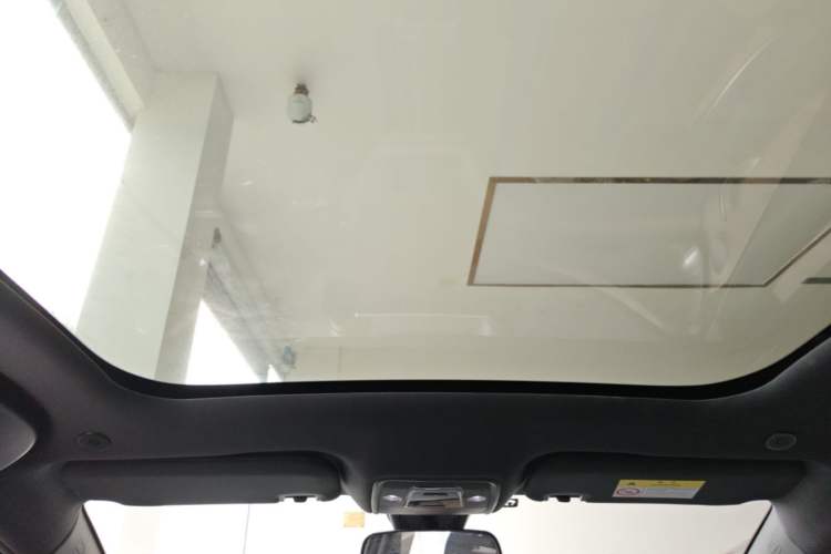 Used BYD Dolphin 2023 420 km Fashion Edition Headliner