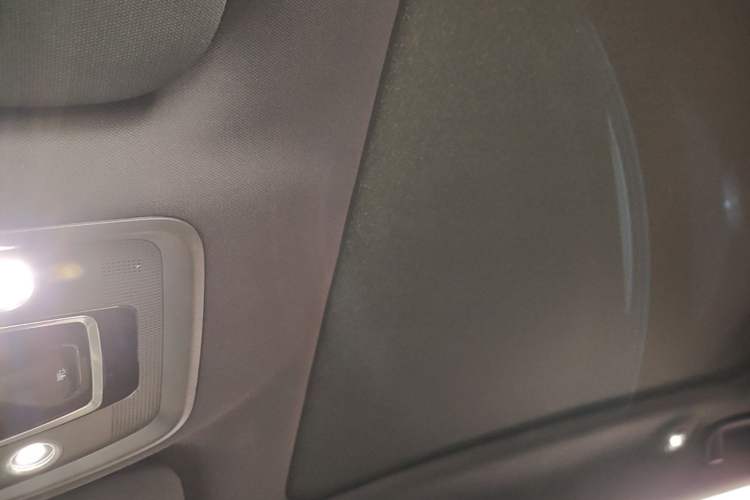 Used BYD Dolphin 2023 420 km Fashion Edition Headliner
