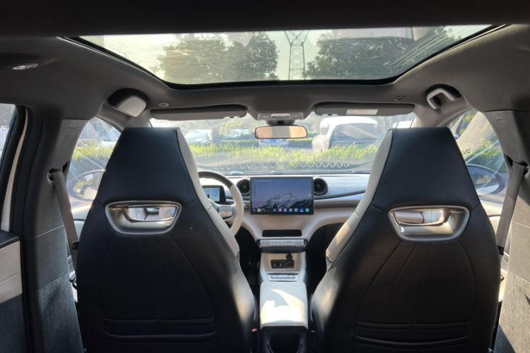 Used BYD Dolphin 2023 420 km Fashion Edition Headliner