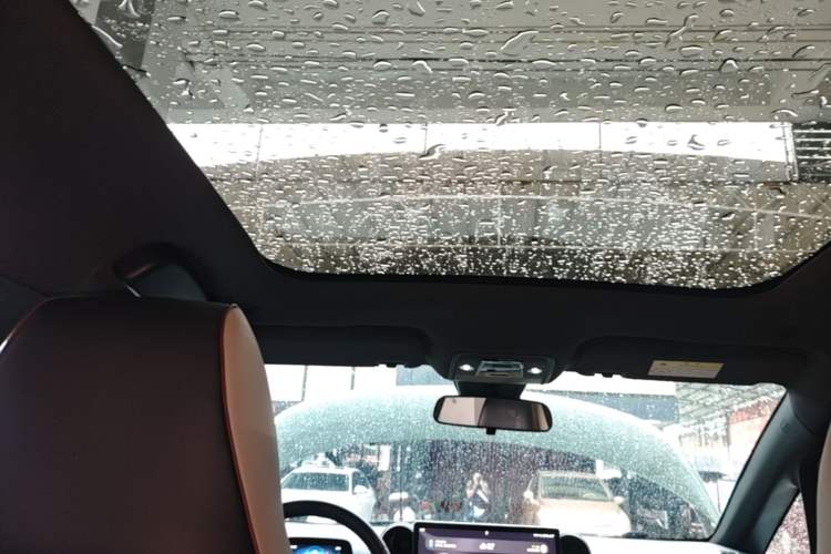 Used BYD Dolphin 2023 420 km Fashion Edition Headliner