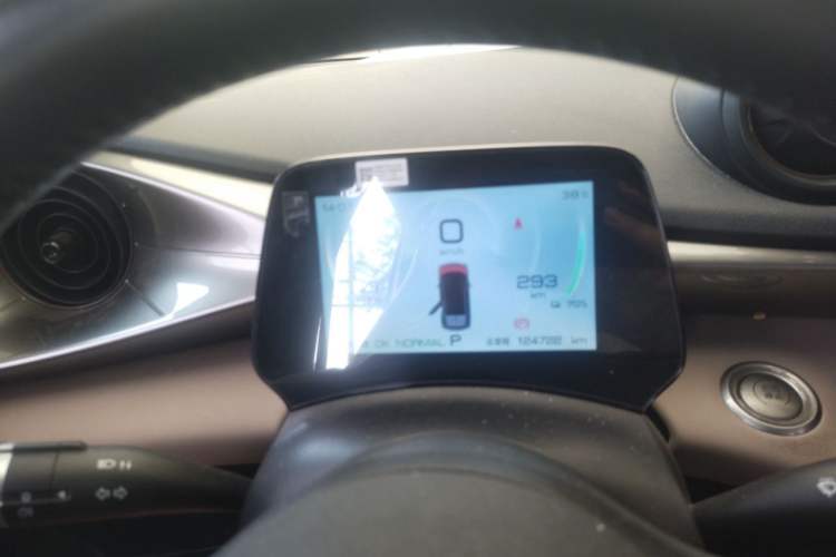 Used BYD Dolphin 2023 420 km Free Version Instrument Cluster