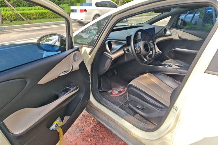 Used BYD Dolphin 2023 420 km Fashion Edition Interior 3