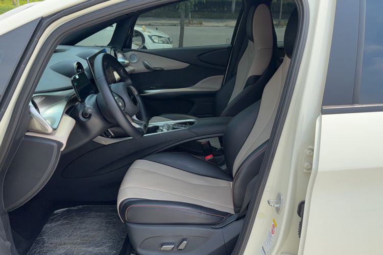 Used BYD Dolphin 2023 420 km Free Version Interior 3