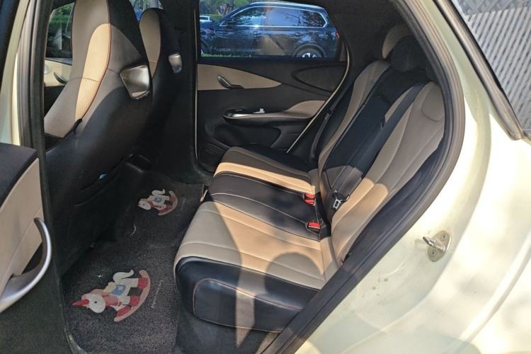 Used BYD Dolphin 2023 420 km Fashion Edition Interior 4