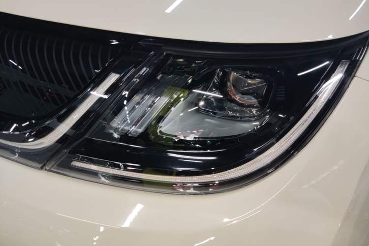 Used BYD Dolphin 2023 420 km Fashion Edition Left Front Headlight