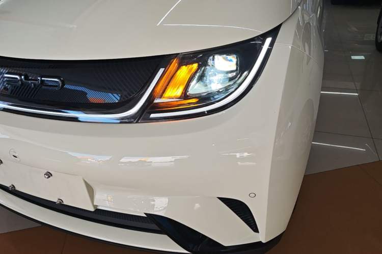 Used BYD Dolphin 2023 420 km Fashion Edition Left Front Headlight