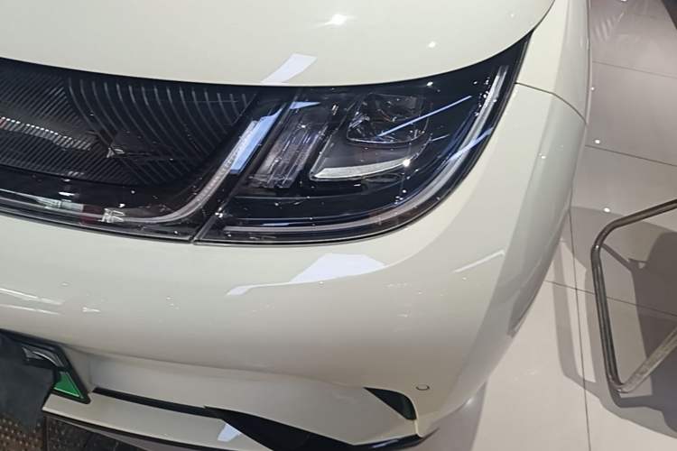 Used BYD Dolphin 2023 420 km Fashion Edition Left Front Headlight