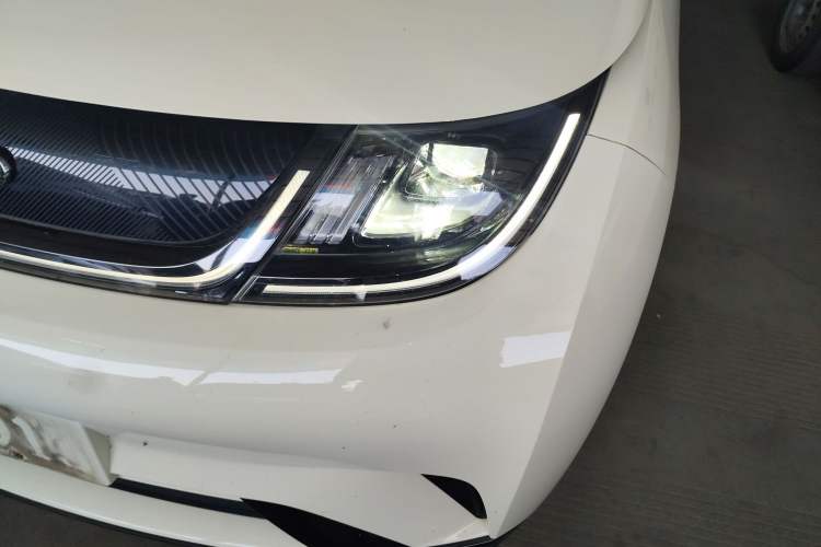 Used BYD Dolphin 2023 420 km Free Version Left Front Headlight