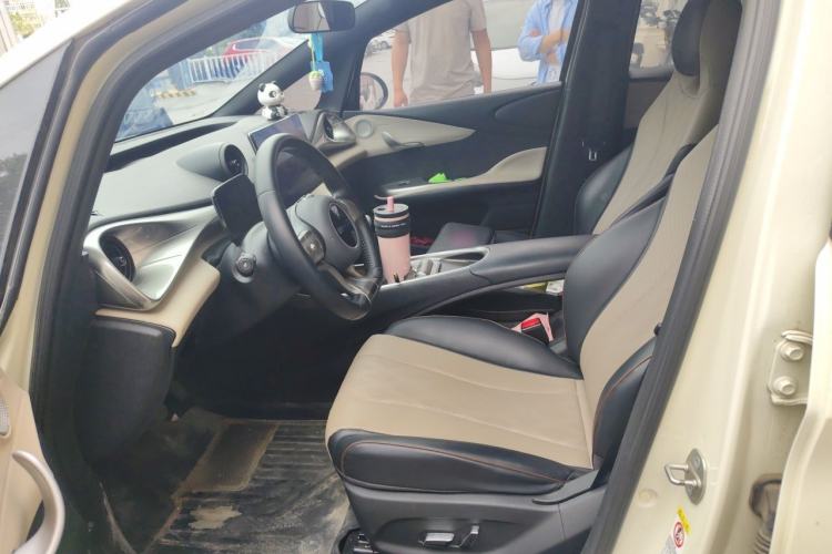 Used BYD Dolphin 2023 420 km Free Version Left Front Seat
