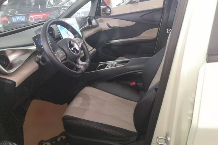 Used BYD Dolphin 2023 420 km Free Version Left Front Seat
