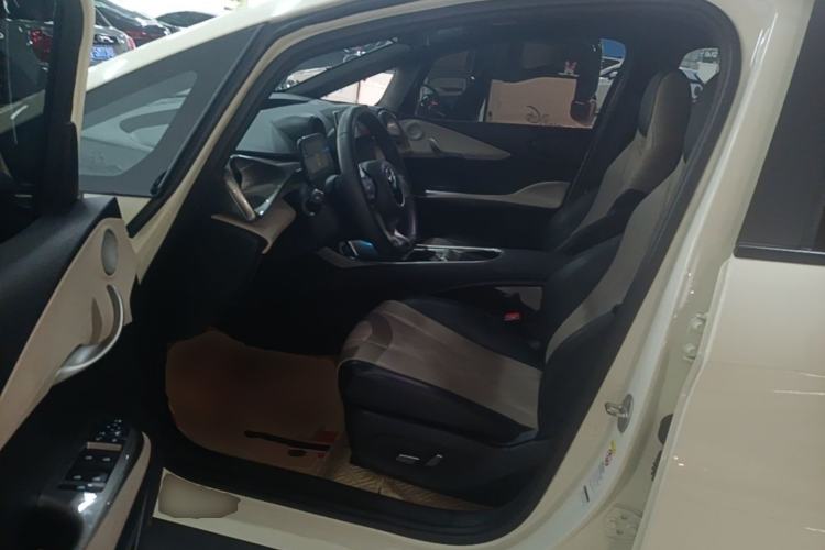 Used BYD Dolphin 2023 420 km Fashion Edition Left Front Seat