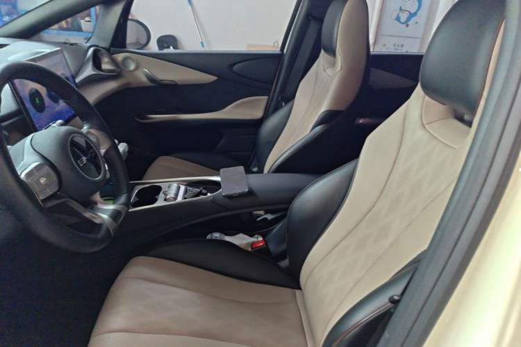 Used BYD Dolphin 2023 420 km Fashion Edition Left Front Seat