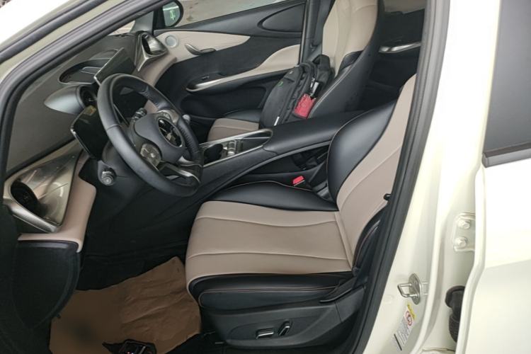 Used BYD Dolphin 2023 420 km Free Version Left Front Seat