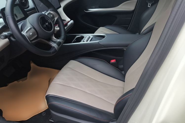 Used BYD Dolphin 2023 420 km Fashion Edition Left Front Seat
