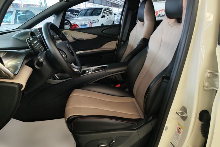 Used BYD Dolphin 2023 420 km Fashion Edition Left Front Seat