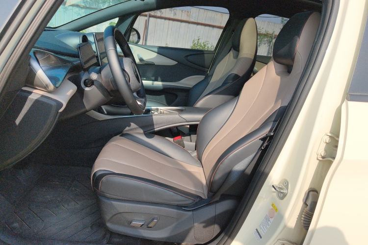 Used BYD Dolphin 2023 420 km Fashion Edition Left Front Seat