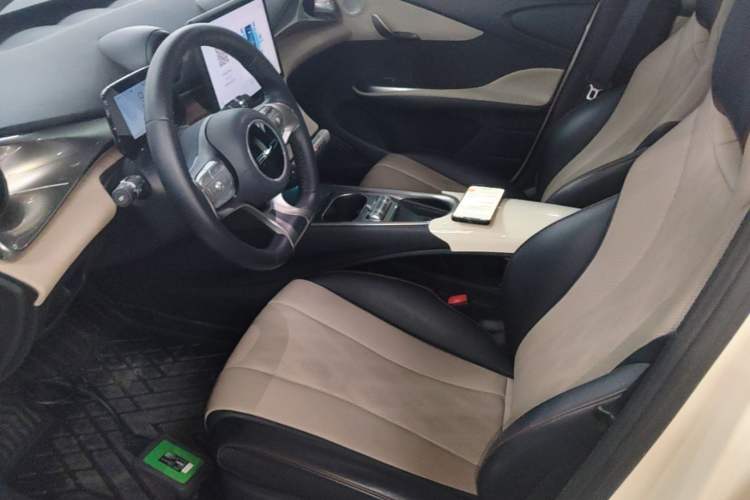 Used BYD Dolphin 2023 420 km Fashion Edition Left Front Seat