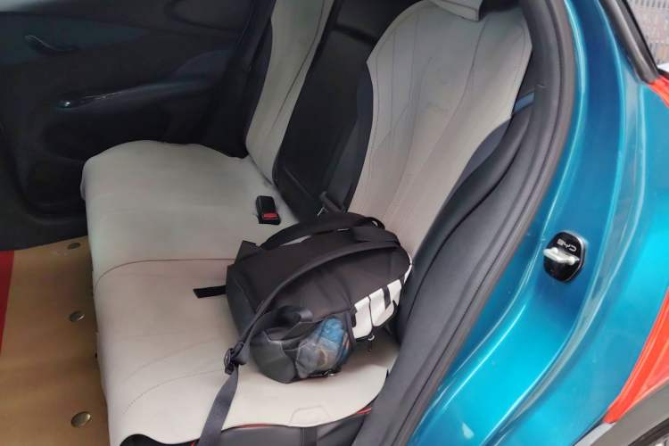 Used BYD Dolphin 2023 401km Knight Edition Left Rear Seat
