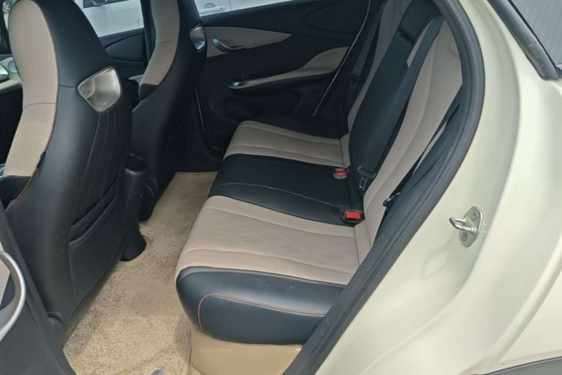 Used BYD Dolphin 2023 420 km Fashion Edition Left Rear Seat