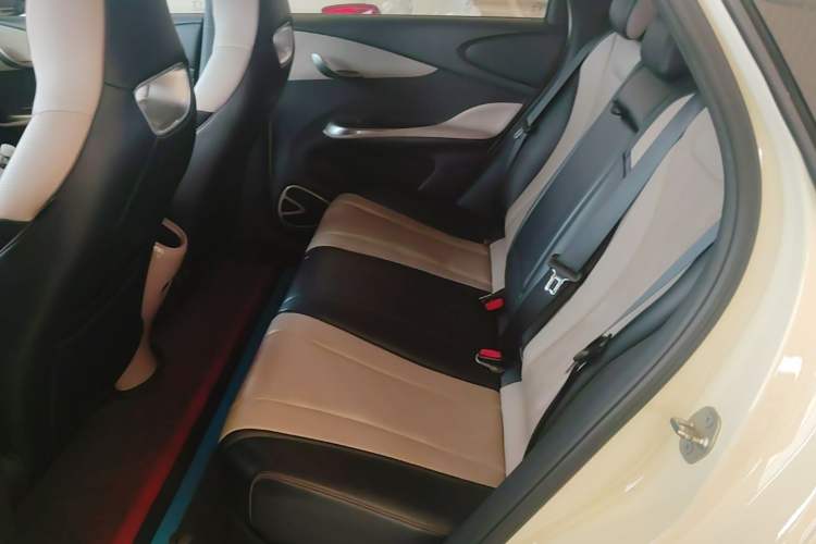 Used BYD Dolphin 2023 420 km Fashion Edition Left Rear Seat