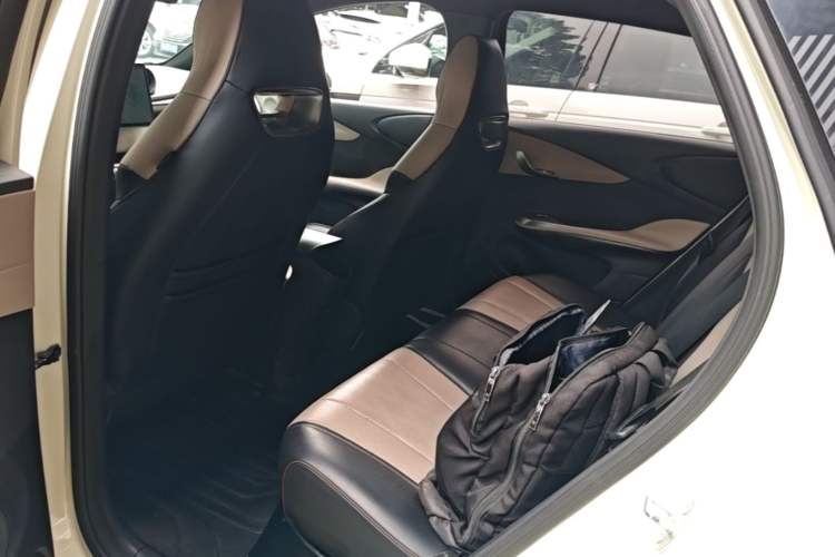 Used BYD Dolphin 2023 420 km Free Version Left Rear Seat