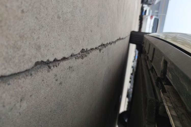 Used BYD Dolphin 2023 420 km Free Version Left Side Sill