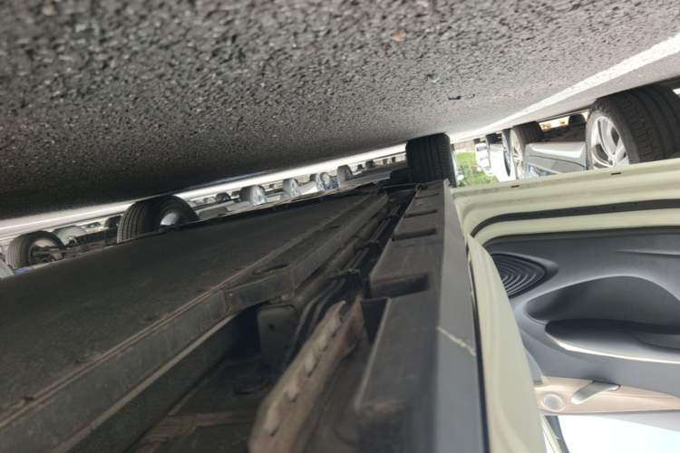 Used BYD Dolphin 2023 420 km Fashion Edition Left Side Sill