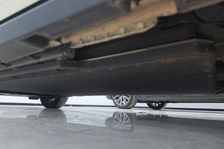Used BYD Dolphin 2023 420 km Fashion Edition Left Side Sill