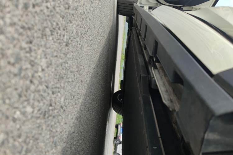 Used BYD Dolphin 2023 420 km Fashion Edition Left Side Sill