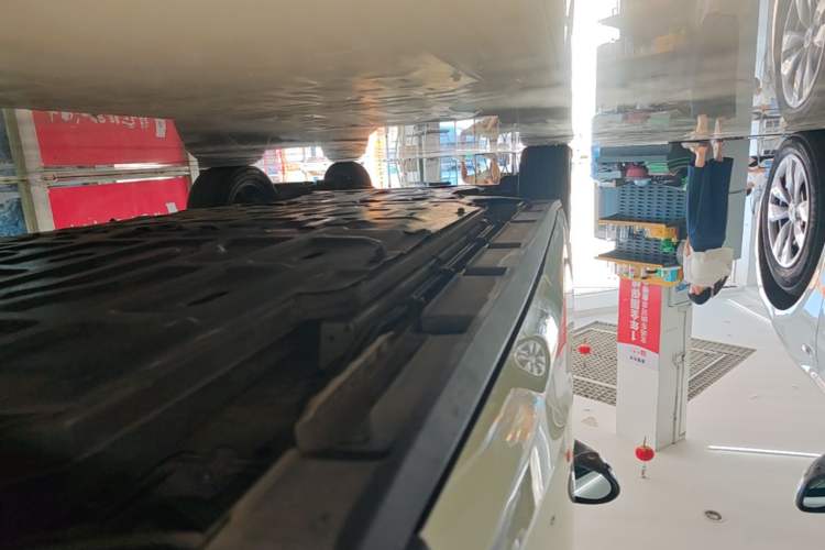 Used BYD Dolphin 2023 420 km Fashion Edition Left Side Sill