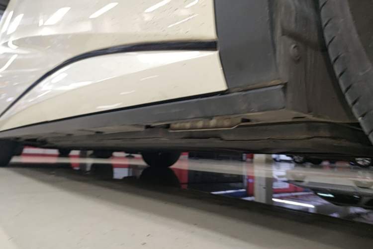 Used BYD Dolphin 2023 420 km Free Version Left Side Sill