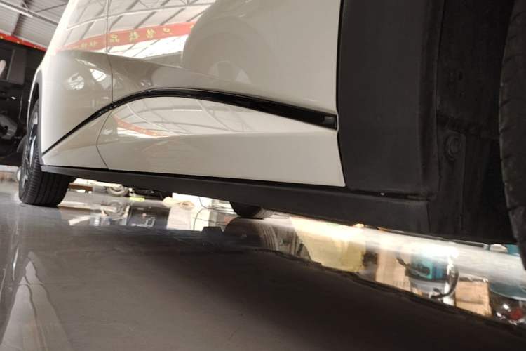 Used BYD Dolphin 2023 420 km Free Version Left Side Sill
