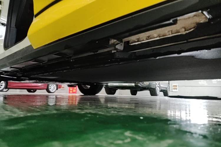Used BYD Dolphin 2023 420 km Fashion Edition Left Side Sill