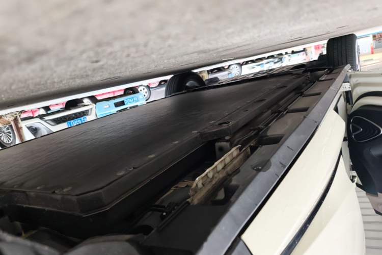 Used BYD Dolphin 2023 420 km Fashion Edition Left Side Sill
