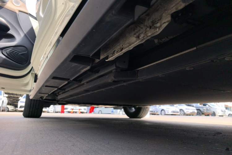 Used BYD Dolphin 2023 420 km Fashion Edition Left Side Sill