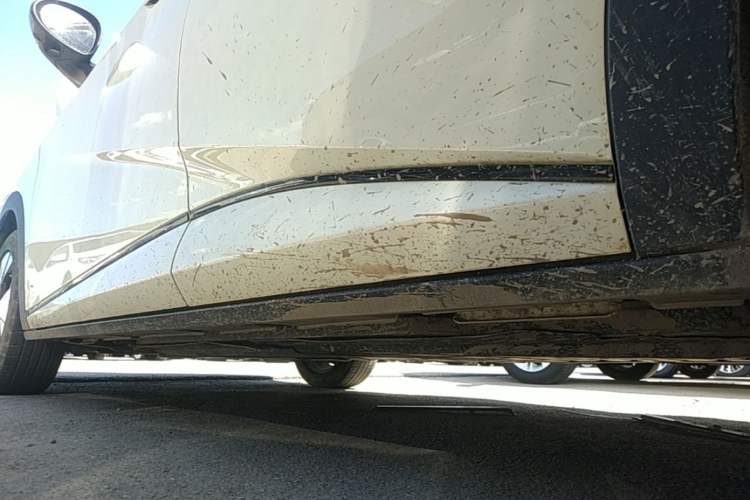 Used BYD Dolphin 2023 420 km Free Version Left Side Sill