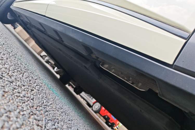Used BYD Dolphin 2023 420 km Free Version Left Side Sill