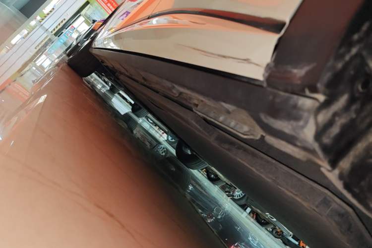 Used BYD Dolphin 2023 420 km Fashion Edition Left Side Sill