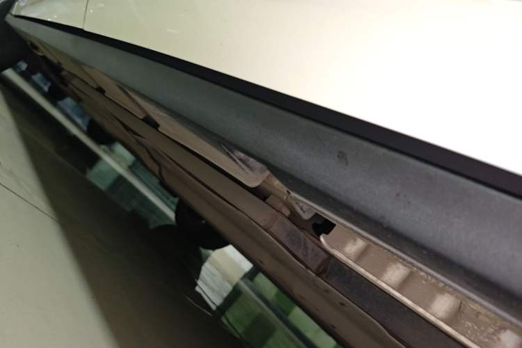 Used BYD Dolphin 2023 420 km Fashion Edition Left Side Sill