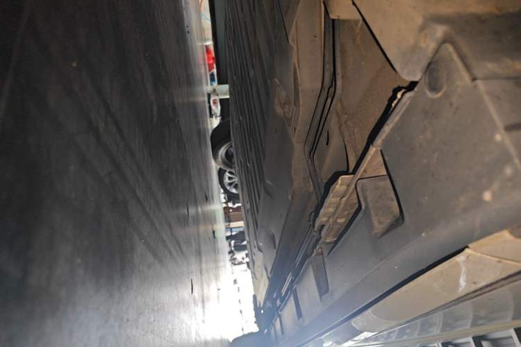 Used BYD Dolphin 2023 420 km Fashion Edition Left Side Sill