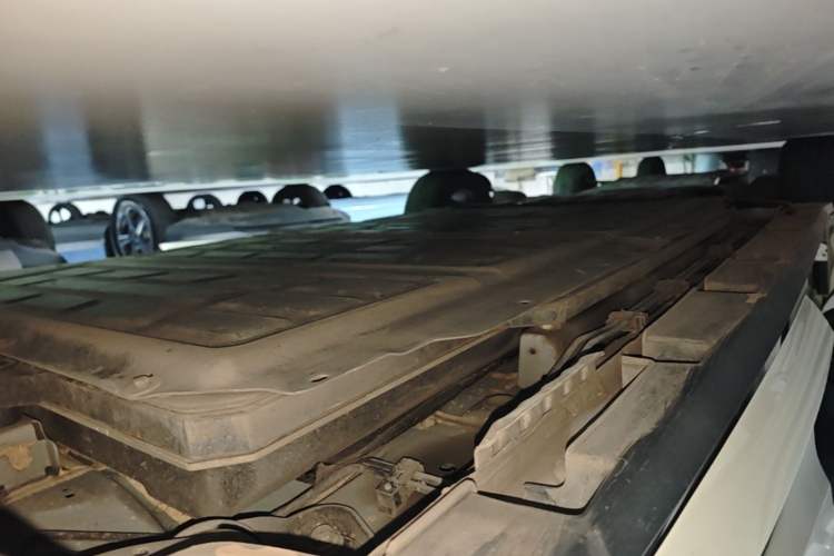 Used BYD Dolphin 2023 420 km Fashion Edition Left Side Sill