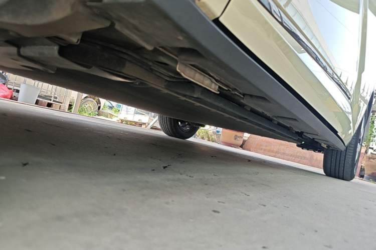 Used BYD Dolphin 2023 420 km Fashion Edition Left Side Sill
