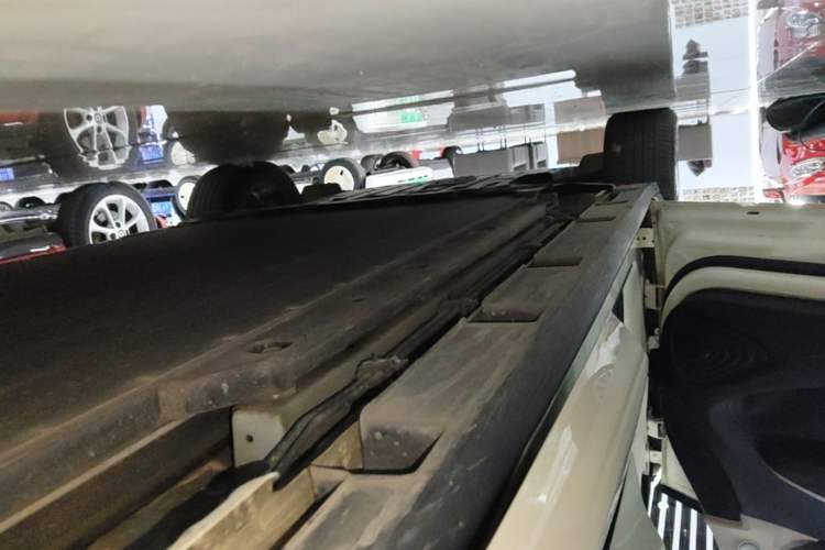 Used BYD Dolphin 2023 420 km Fashion Edition Left Side Sill