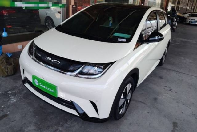 Used BYD Dolphin 2023 420 km Fashion Edition