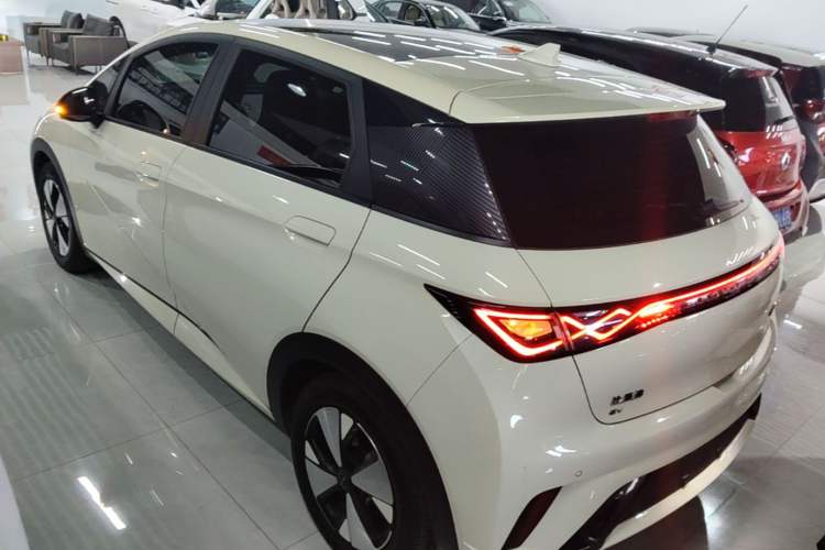Used BYD Dolphin 2023 420 km Fashion Edition Rear Left 45 Deg