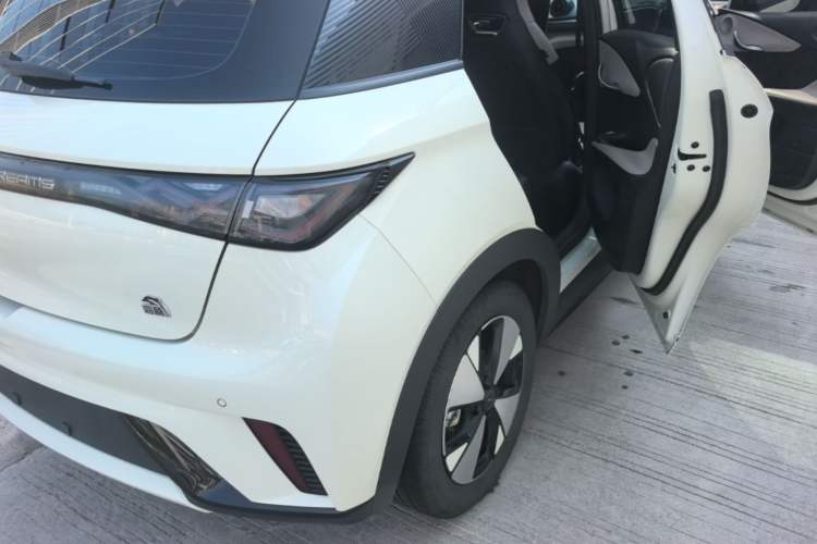 Used BYD Dolphin 2023 420 km Fashion Edition Rear Right 45 Deg