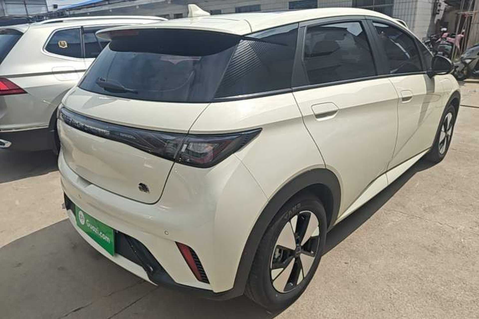 Used BYD Dolphin 2023 420 km Fashion Edition Rear Right 45 Deg