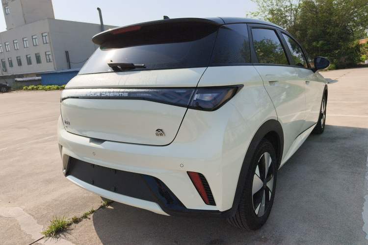 Used BYD Dolphin 2023 420 km Fashion Edition Rear Right 45 Deg