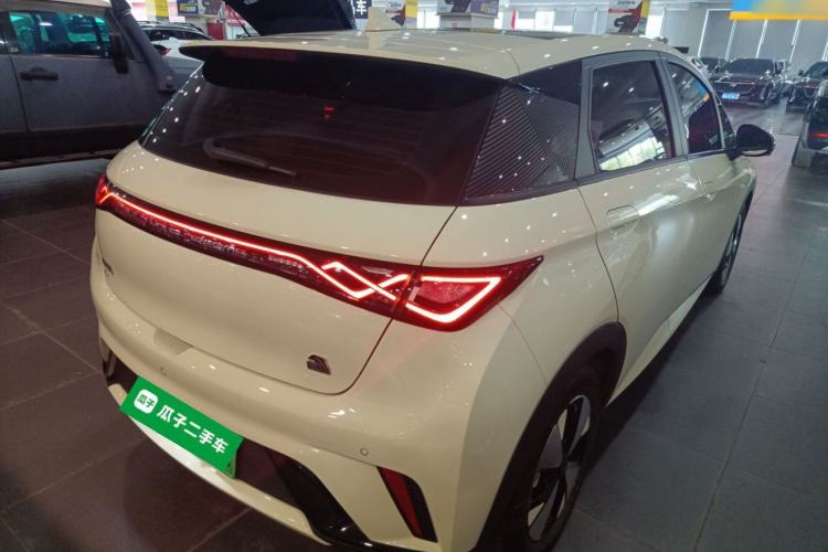 Used BYD Dolphin 2023 420 km Fashion Edition Rear Right 45 Deg